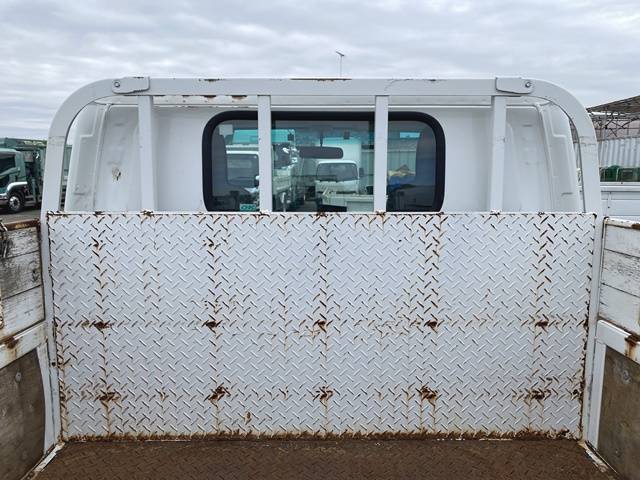 いすゞエルフ平ボディ小型（2t・3t）[写真11]