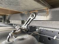 いすゞエルフ平ボディ小型（2t・3t）[写真23]