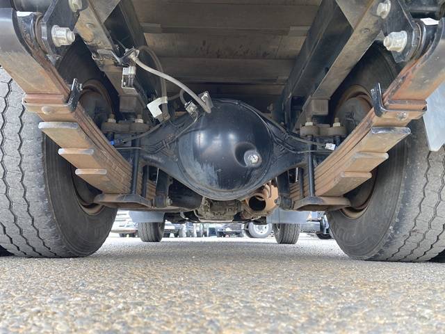 いすゞエルフ平ボディ小型（2t・3t）[写真25]