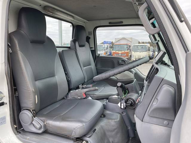 いすゞエルフ平ボディ小型（2t・3t）[写真34]