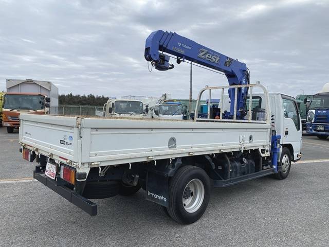 いすゞエルフクレーン4段小型（2t・3t）[写真02]