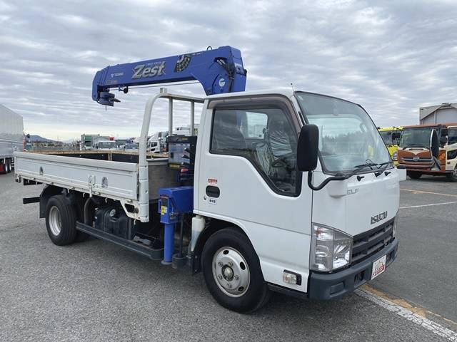 いすゞエルフクレーン4段小型（2t・3t）[写真03]
