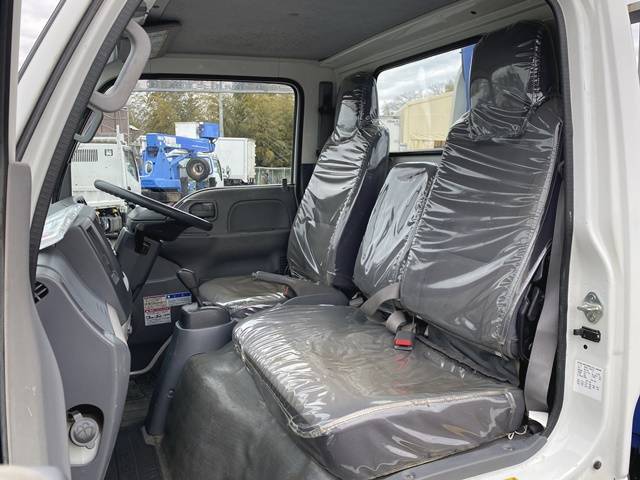 いすゞエルフクレーン4段小型（2t・3t）[写真33]