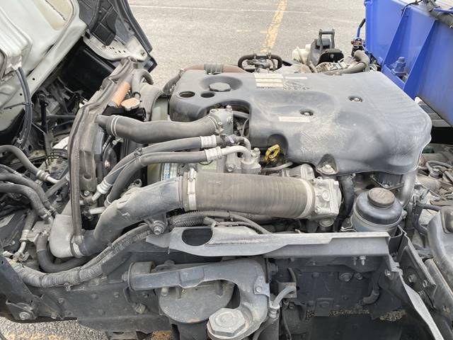 いすゞエルフクレーン4段小型（2t・3t）[写真27]