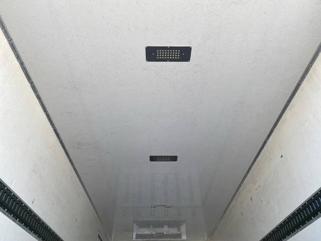 日野レンジャー冷凍車（冷蔵車）中型（4t）[写真11]