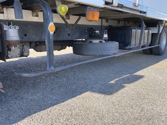 日野レンジャー冷凍車（冷蔵車）中型（4t）[写真19]