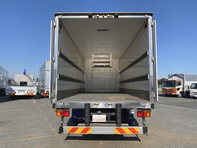 日野レンジャー冷凍車（冷蔵車）中型（4t）[写真09]