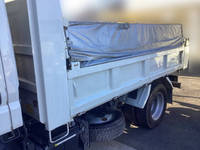 三菱ふそうキャンターダンプ小型（2t・3t）[写真10]