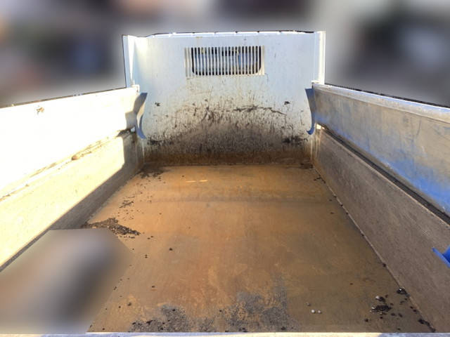 三菱ふそうキャンターダンプ小型（2t・3t）[写真13]