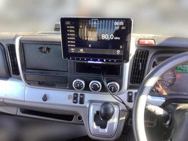 三菱ふそうキャンターダンプ小型（2t・3t）[写真28]