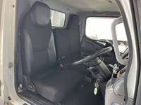 三菱ふそうキャンターアルミバン小型（2t・3t）[写真34]