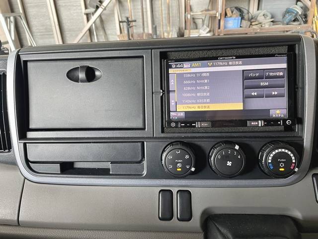 三菱ふそうキャンターアルミバン小型（2t・3t）[写真36]