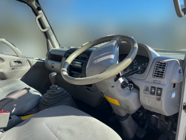 トヨタダイナダブルキャブ（Wキャブ）小型（2t・3t）[写真20]