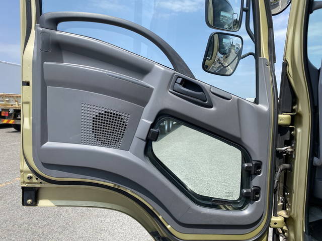 いすゞフォワードアルミブロック中型（4t）[写真24]