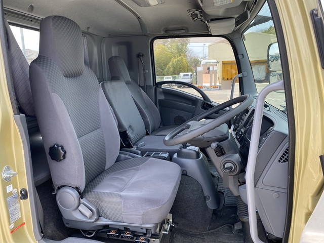 いすゞフォワードアルミブロック中型（4t）[写真27]