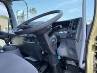 いすゞフォワードアルミブロック中型（4t）[写真31]