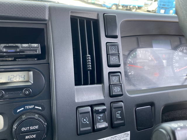 いすゞフォワードアルミブロック中型（4t）[写真34]