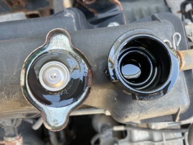 三菱ふそうキャンター平ボディ小型（2t・3t）[写真14]