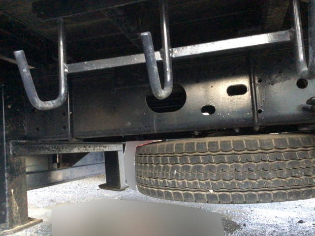 いすゞフォワードセルフクレーン3段中型（4t）[写真27]