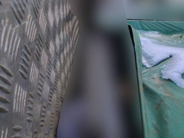 いすゞフォワードセルフクレーン3段中型（4t）[写真09]