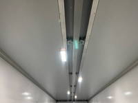 三菱ふそうスーパーグレートアルミウイング大型（10t）[写真11]