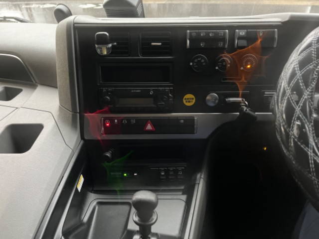 三菱ふそうスーパーグレートアルミウイング大型（10t）[写真33]