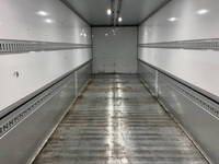 三菱ふそうスーパーグレートアルミウイング大型（10t）[写真09]