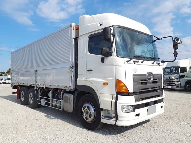 日野プロフィアアルミウイング大型（10t）[写真03]