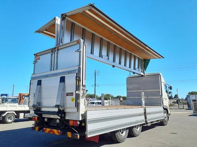 日野プロフィアアルミウイング大型（10t）[写真06]