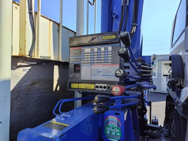 日野レンジャークレーン5段中型（4t）[写真11]