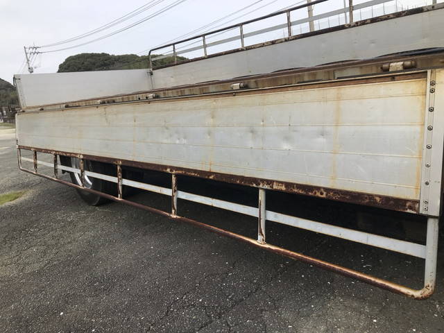 いすゞエルフアルミブロック小型（2t・3t）[写真15]