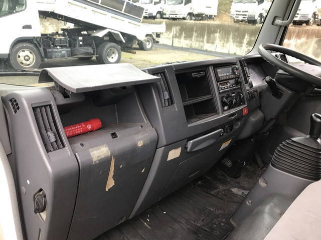 いすゞエルフアルミブロック小型（2t・3t）[写真30]