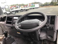 いすゞエルフアルミブロック小型（2t・3t）[写真31]