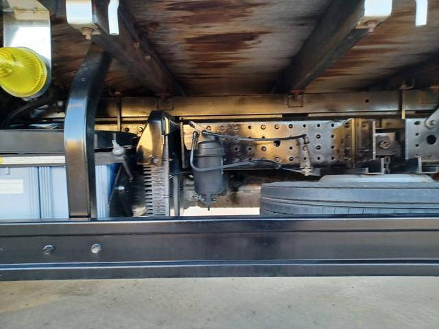 三菱ふそうキャンター平ボディ小型（2t・3t）[写真22]