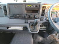 三菱ふそうキャンター平ボディ小型（2t・3t）[写真37]