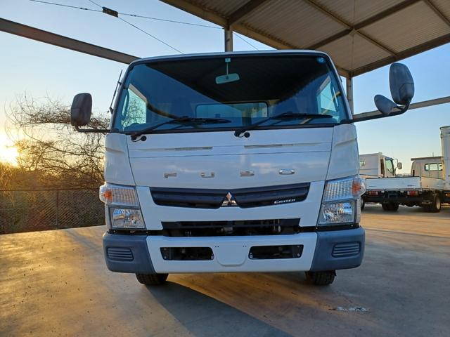 三菱ふそうキャンター平ボディ小型（2t・3t）[写真05]