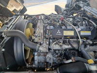 三菱ふそうキャンター平ボディ小型（2t・3t）[写真08]