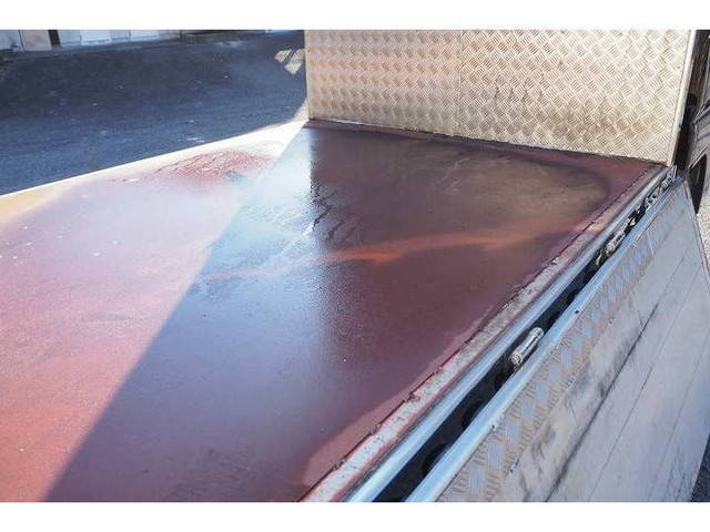 三菱ふそうキャンターアルミブロック小型（2t・3t）[写真11]