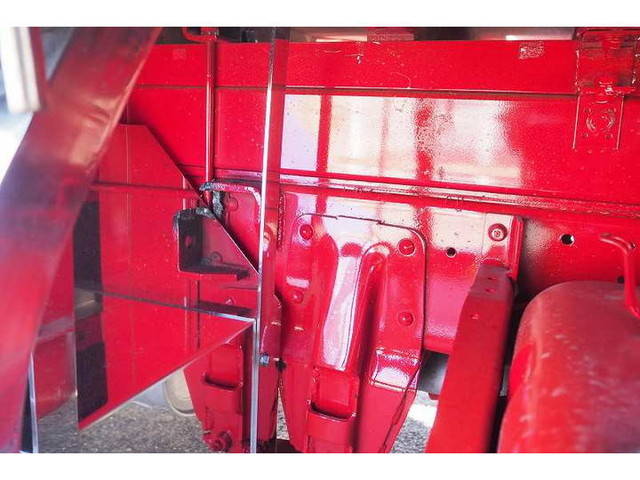 三菱ふそうキャンターアルミブロック小型（2t・3t）[写真17]