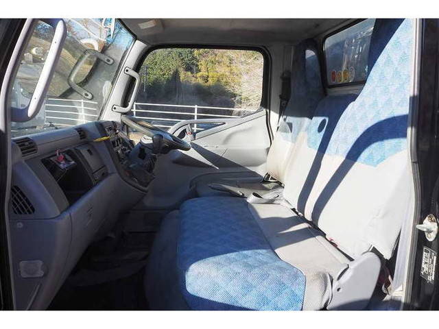 三菱ふそうキャンターアルミブロック小型（2t・3t）[写真30]