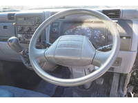 三菱ふそうキャンターアルミブロック小型（2t・3t）[写真34]