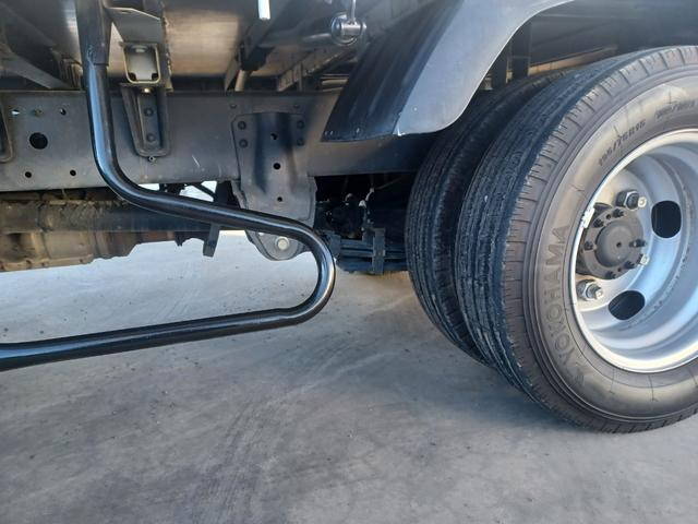 日野デュトロ平ボディ小型（2t・3t）[写真19]