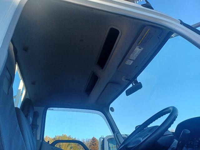 日野デュトロ平ボディ小型（2t・3t）[写真36]