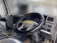 三菱ふそうファイタークレーン5段増トン（6t・8t）[写真24]