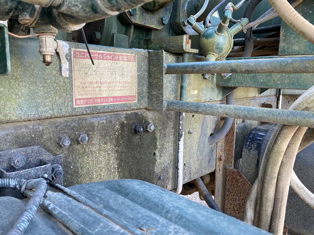 三菱ふそうファイター汚泥吸引車中型（4t）[写真19]