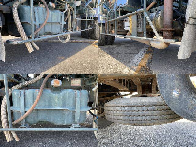 三菱ふそうファイター汚泥吸引車中型（4t）[写真21]