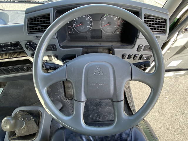 三菱ふそうファイター汚泥吸引車中型（4t）[写真35]