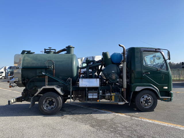 三菱ふそうファイター汚泥吸引車中型（4t）[写真06]