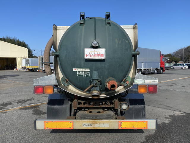 三菱ふそうファイター汚泥吸引車中型（4t）[写真09]