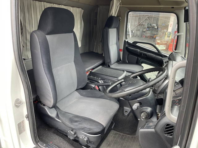 日野レンジャーアルミウイング中型（4t）[写真28]